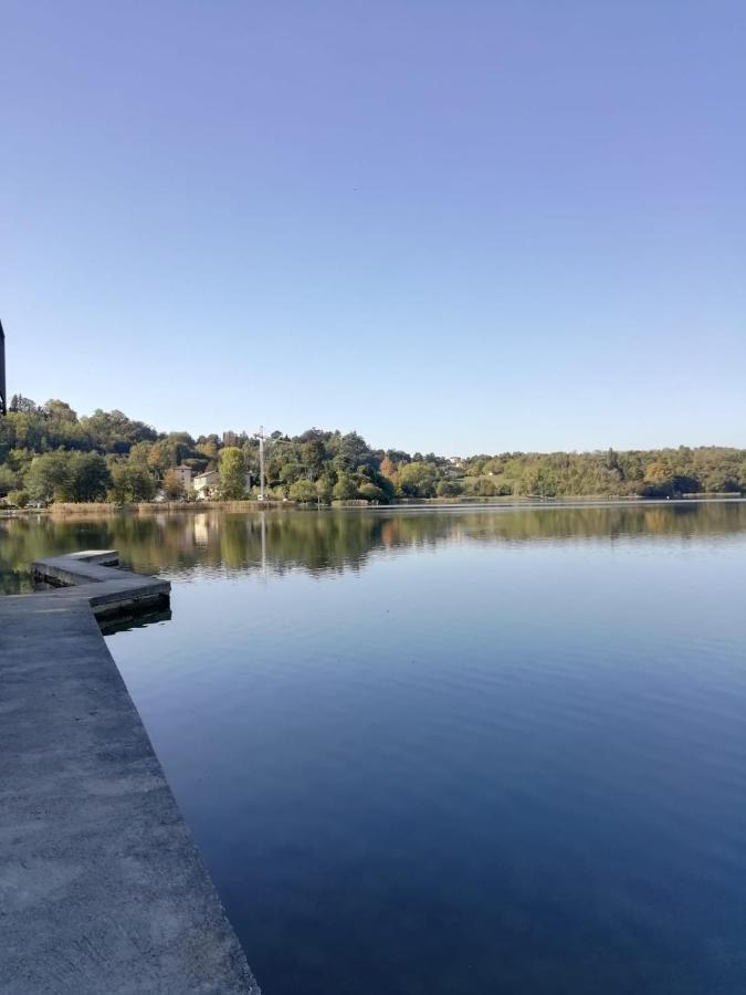 La Poesia Del Lago Oggiono Eksteriør billede