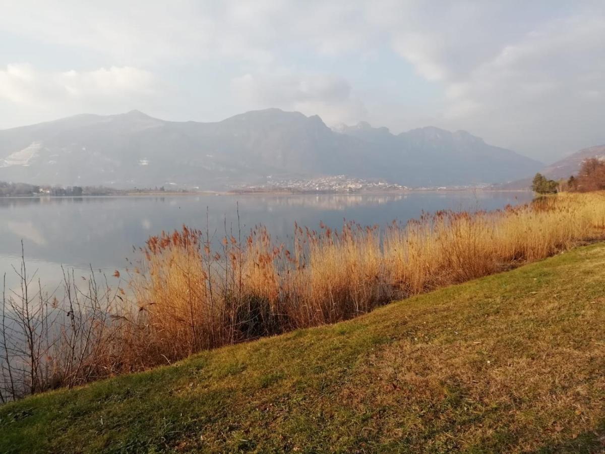 La Poesia Del Lago Oggiono Eksteriør billede