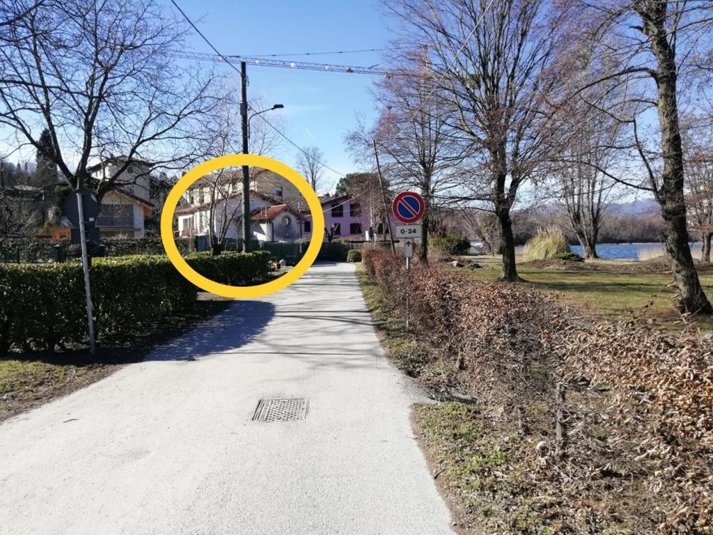 La Poesia Del Lago Oggiono Eksteriør billede